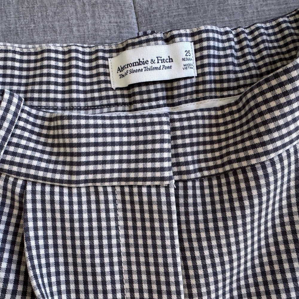 NWOT Abercrombie Sloane High Rise Wide Leg Tailored Pant, Gingham, Size 25 Reg - Picture 13 of 15